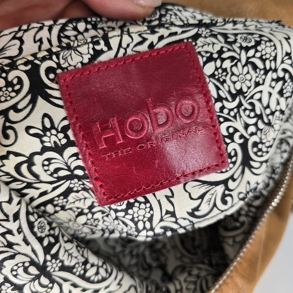 Hobo leather slouchy saddle shoulder bag boho